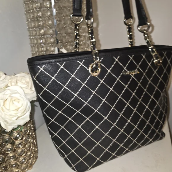 Calvin Klein Black Tote Bag - Picture 3 of 6